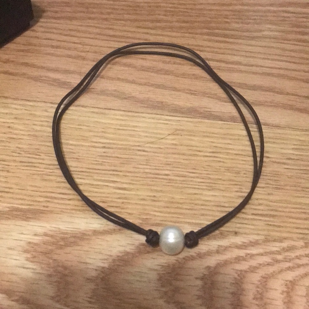 Adjustable pearl chocker!